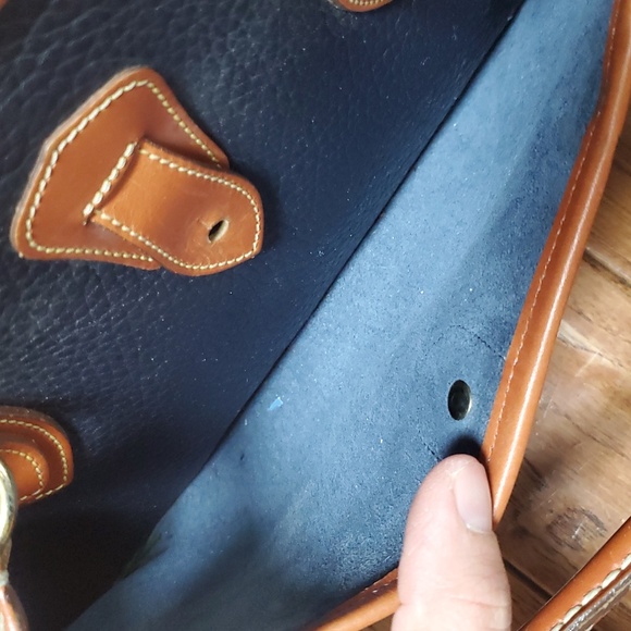 Dooney & Bourke All Weather Leather Vintage Satchel - Picture 8 of 15